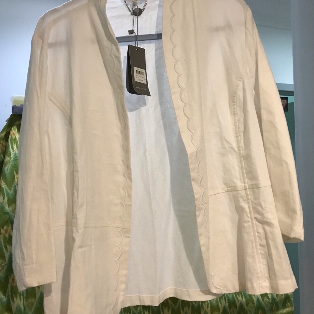Size 20 NWT White Linen over-jacket/coat - Picture 1 of 15